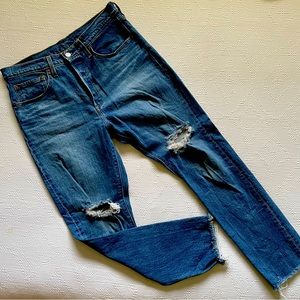 Women’s Levi’s 501s